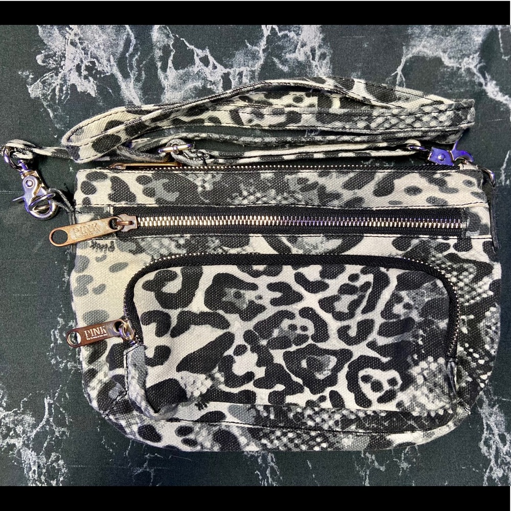 PINK Leopard Print Canvas Crossbody Purse! Cute AF